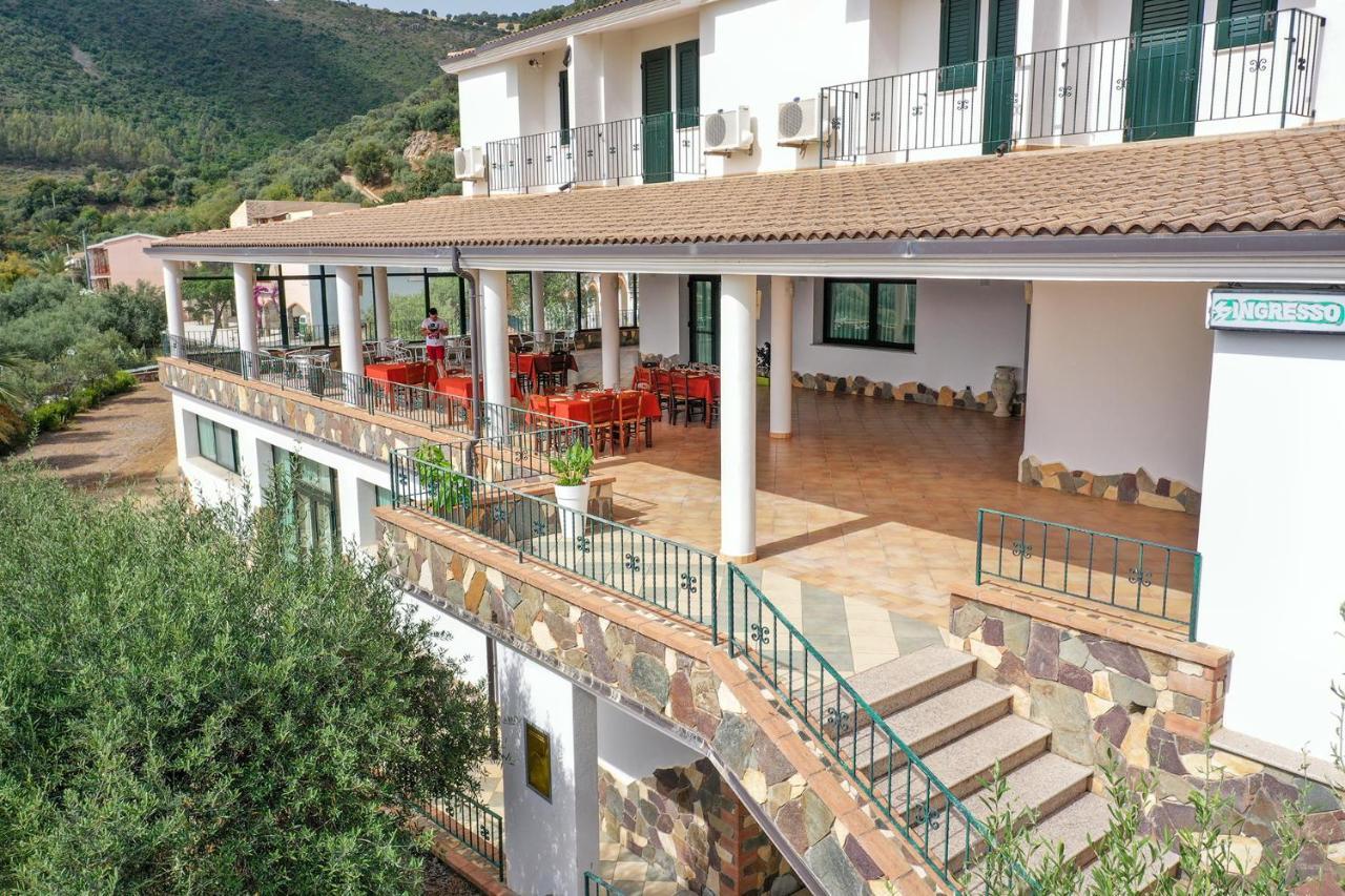 Hotel Is Murtas Jerzu Exterior foto